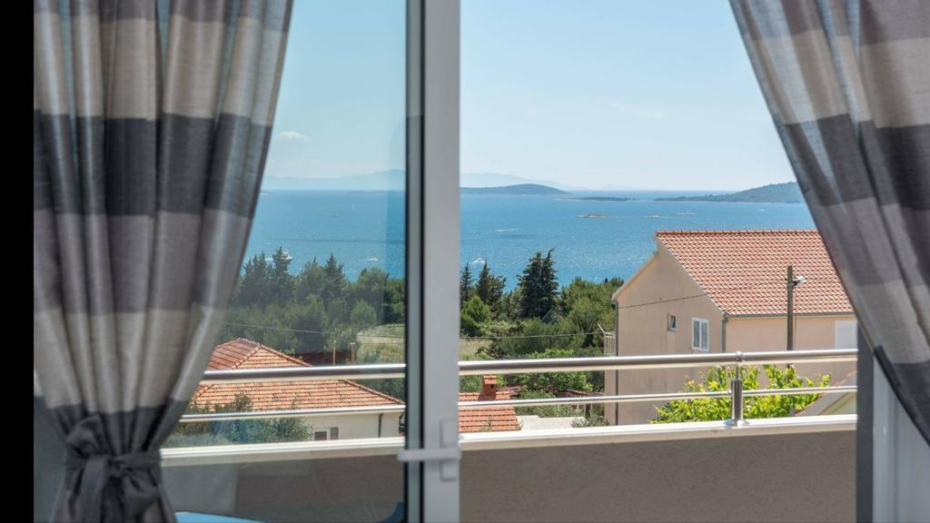 Apartments Zaja Сегет Враница Екстериор снимка