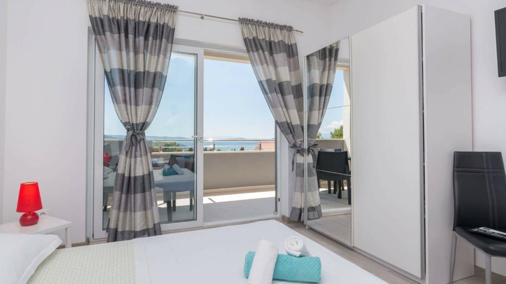 Apartments Zaja Сегет Враница Екстериор снимка